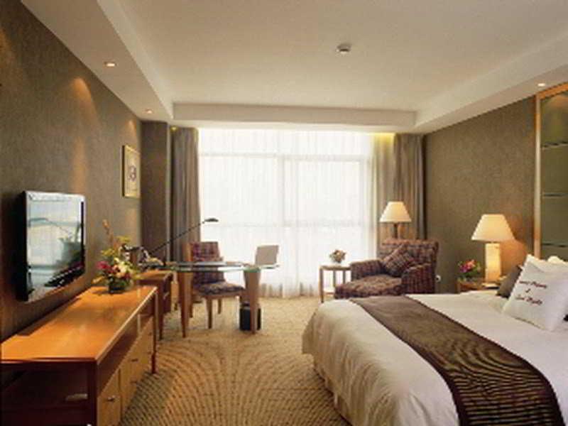 شانغهاي Central International Hotel الغرفة الصورة